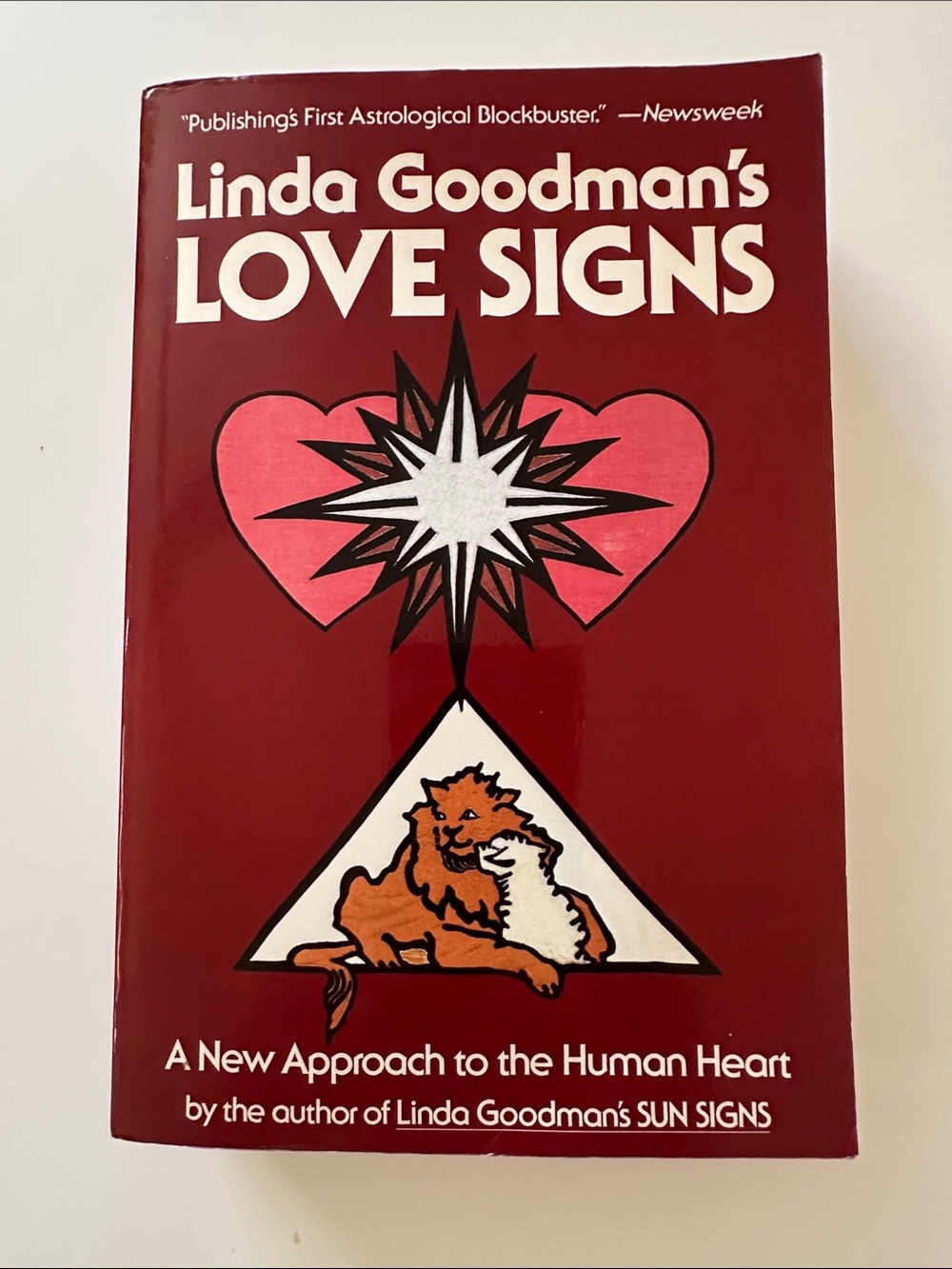 Linda Goodman’s Love Signs Paperback Coffee Table Book